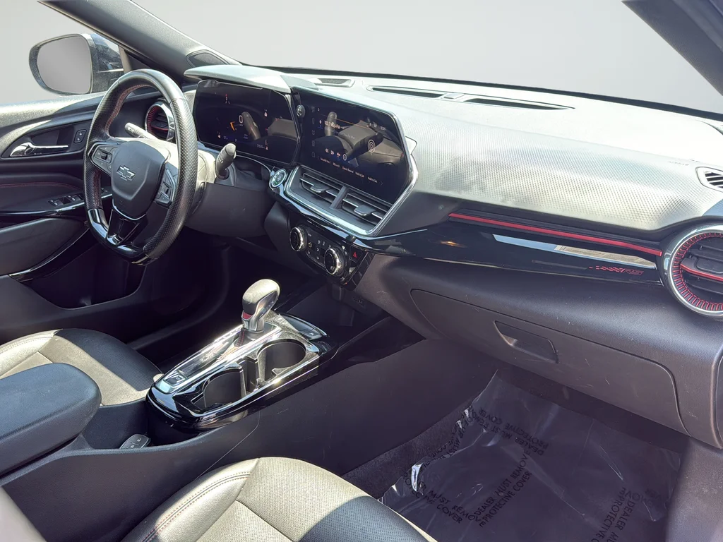 Used 2024 Black Chevrolet 2RS image 10