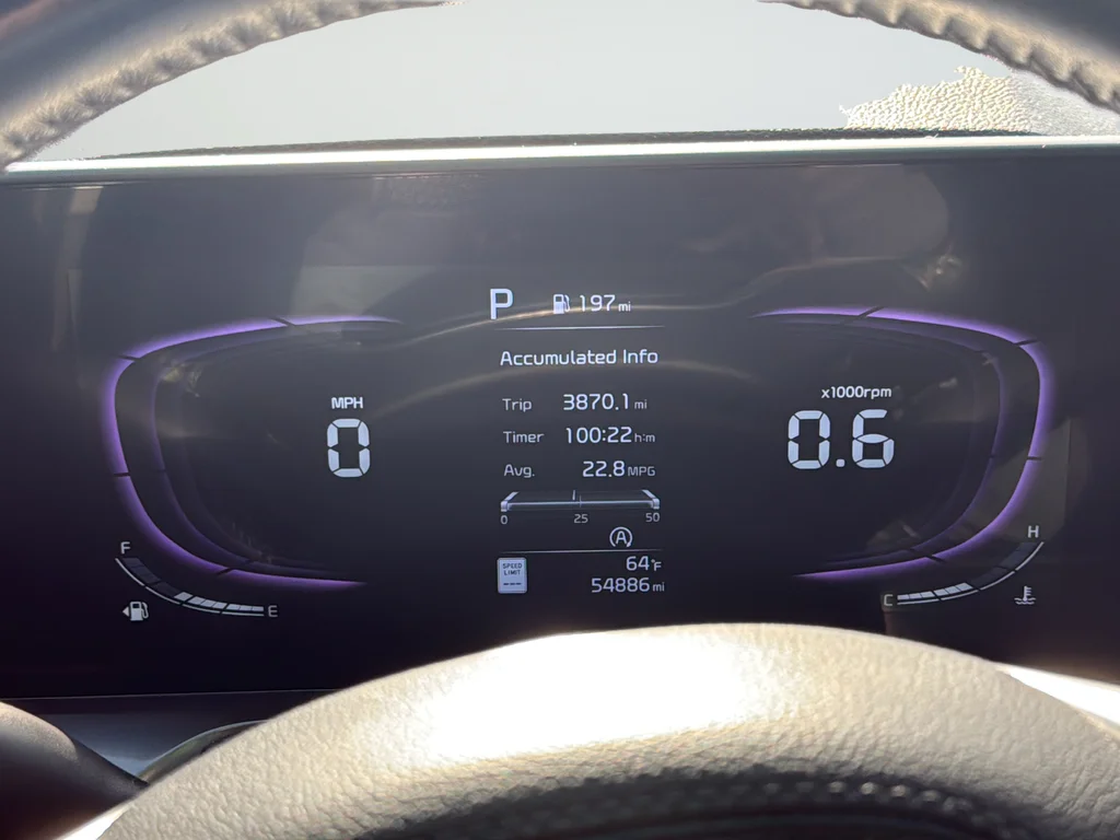 Used 2025 Black Kia S image 23