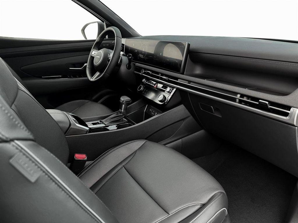 2025 Hyundai Santa Cruz Limited - Photo 16