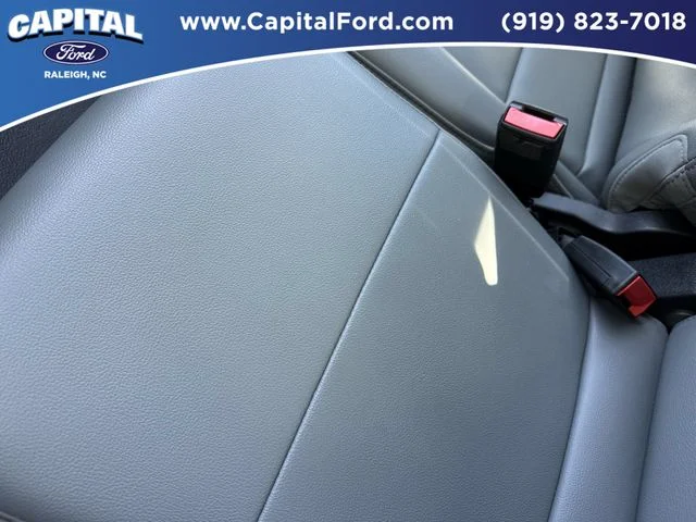 Used 2025 Silver Ford XL image 29