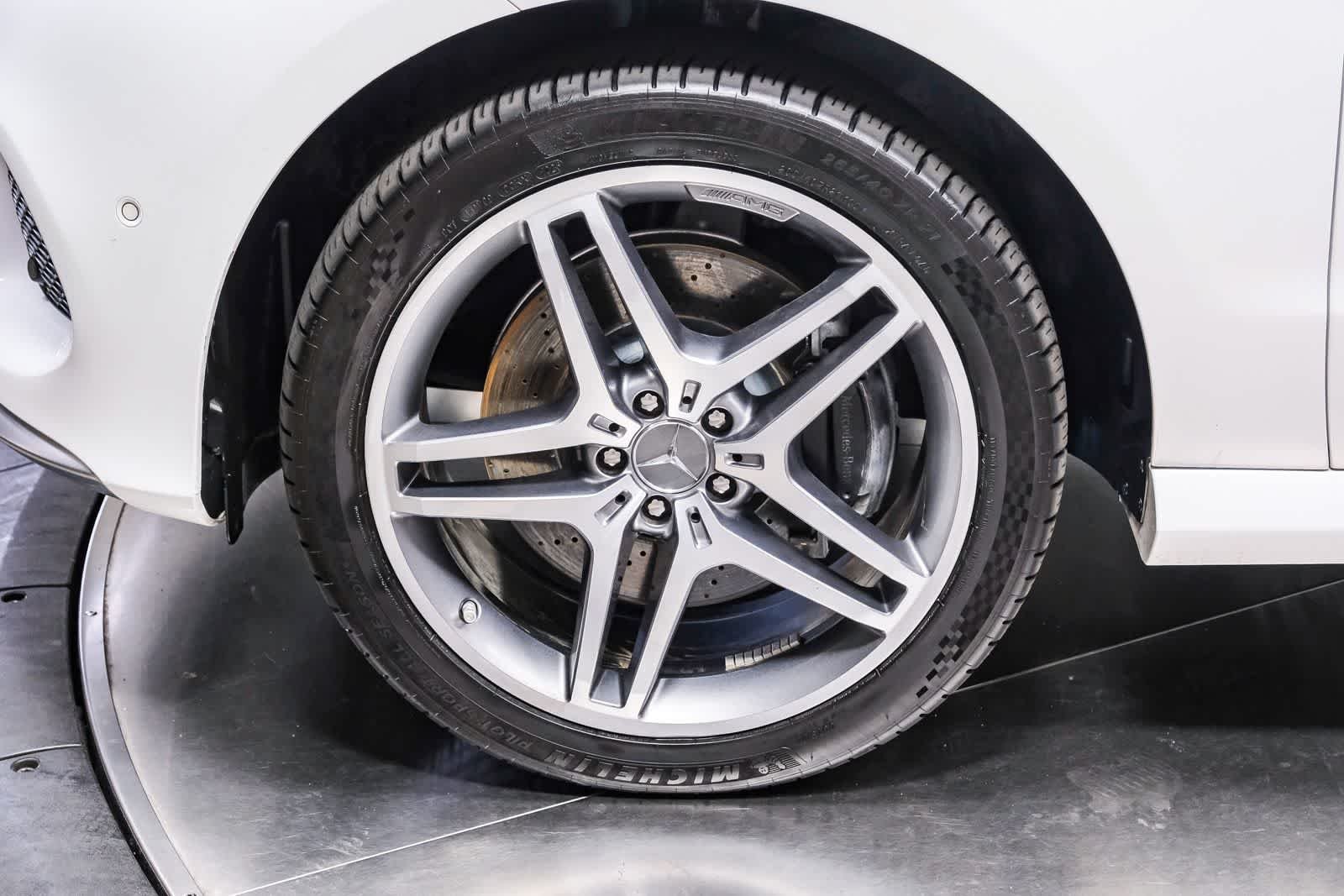 Used 2018 Polar White Mercedes-Benz AMG® GLE 43 image 9