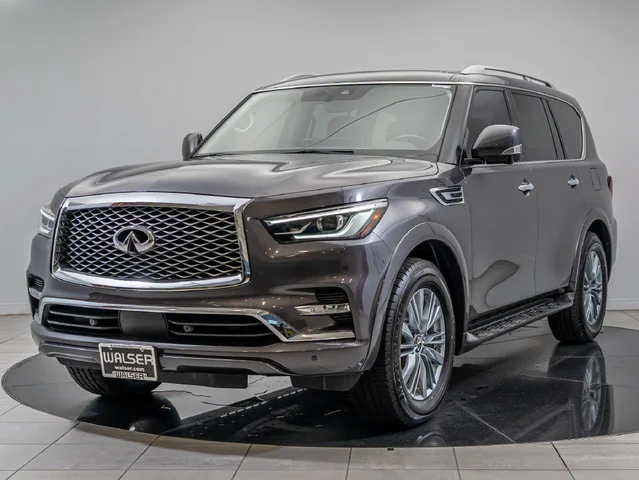 2024 INFINITI QX80 LUXE