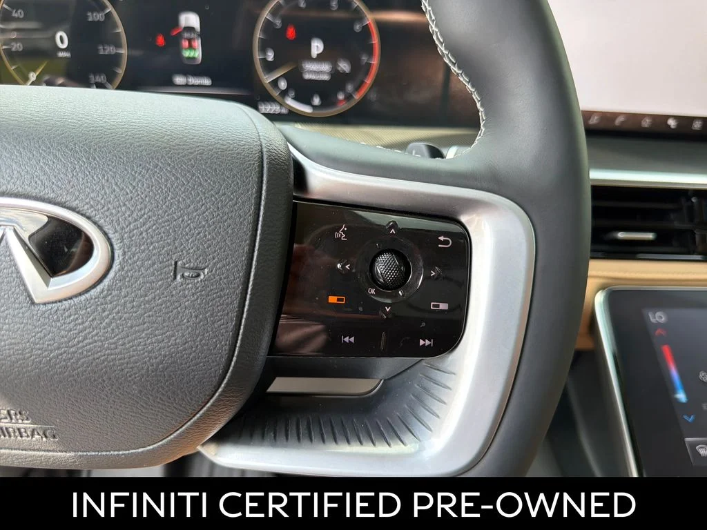 Certified Used 2026 Black Obsidian INFINITI LUXE image 23