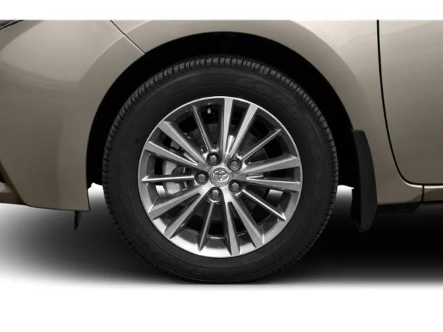 Used 2015 Slate Metallic Toyota L image 12