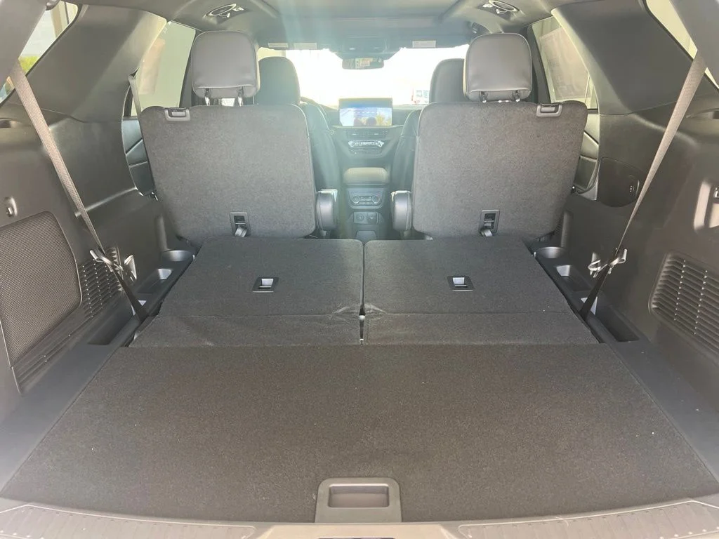 New 2026 Star White Metallic Tri-Coat Ford Tremor® image 41
