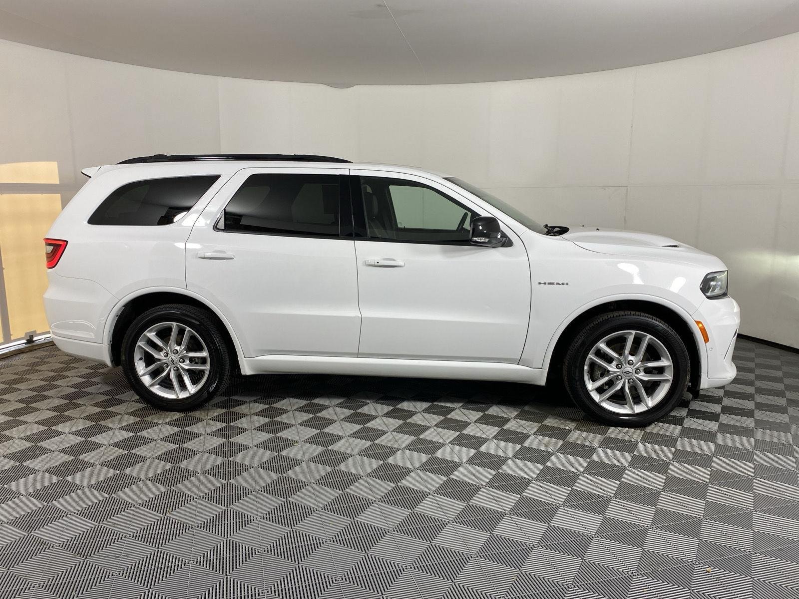Used 2025 White Knuckle Dodge R/T image 10