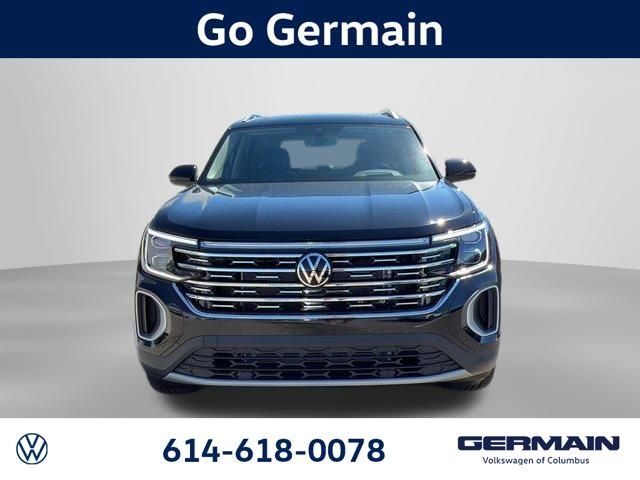 2026 Volkswagen Atlas SEL photo 2