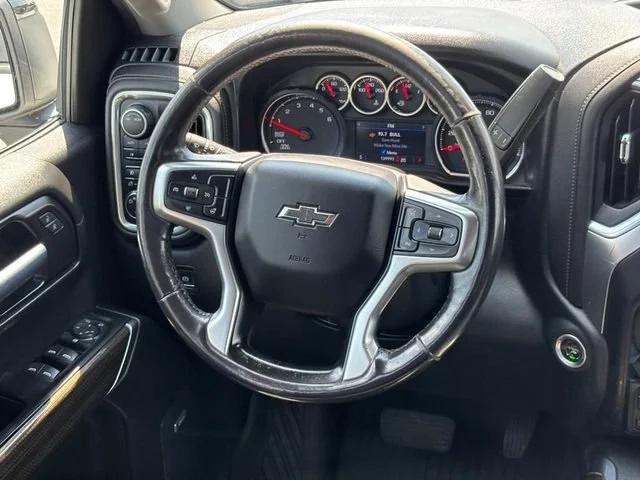 Used 2020 SUMMIT WHITE Chevrolet RST image 12