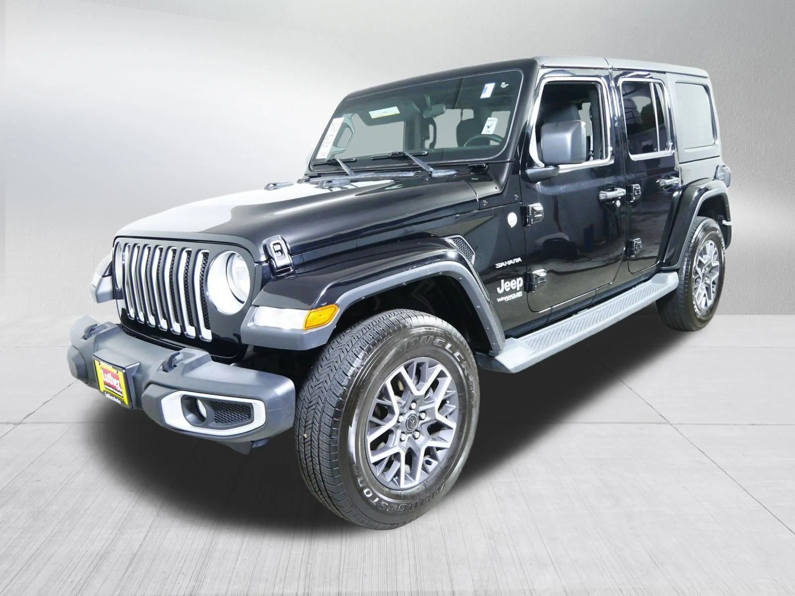 Used 2019 Black Clearcoat Jeep Sahara image 3