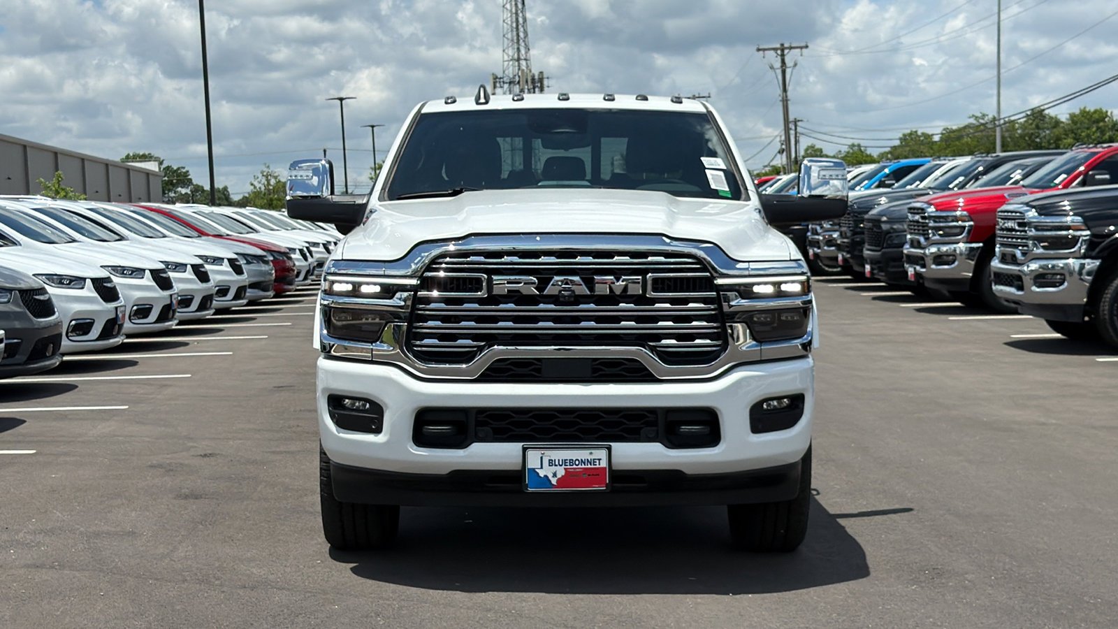 New 2026 Bright White Clear-Coat Exterior Paint RAM Limited image 2