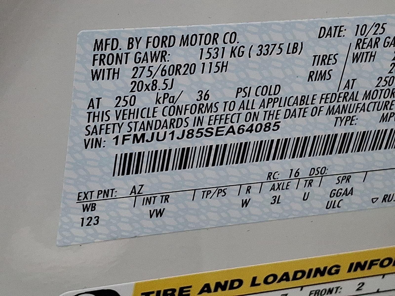 New 2025 Star White Metallic Tri-Coat Ford Active image 21