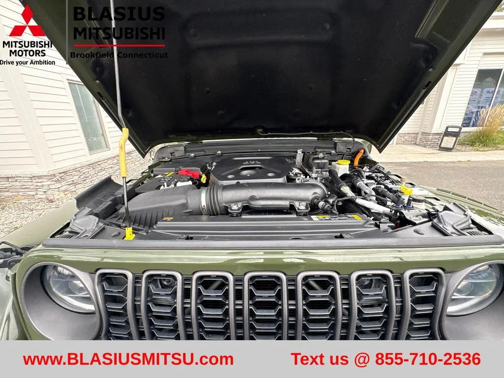 Used 2024 Green Jeep Sport S 4xe image 66
