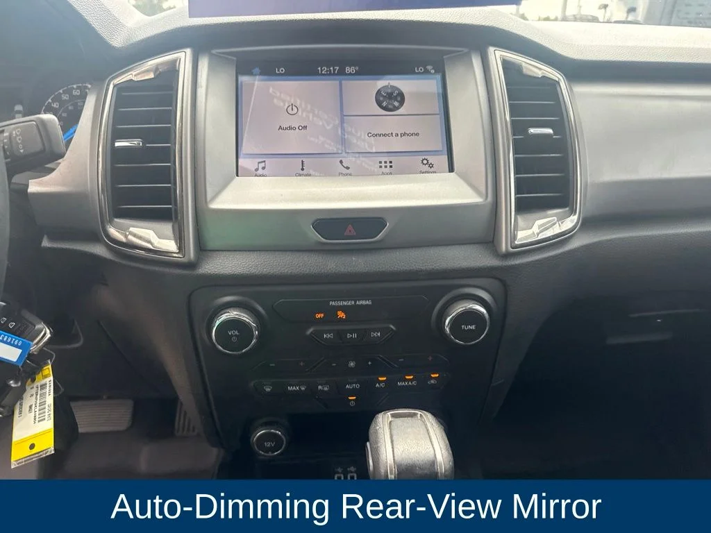 Certified Used 2019 Oxford White Ford XLT image 23