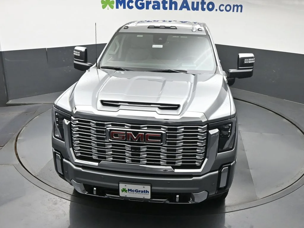 New 2026 Silver GMC Denali image 27