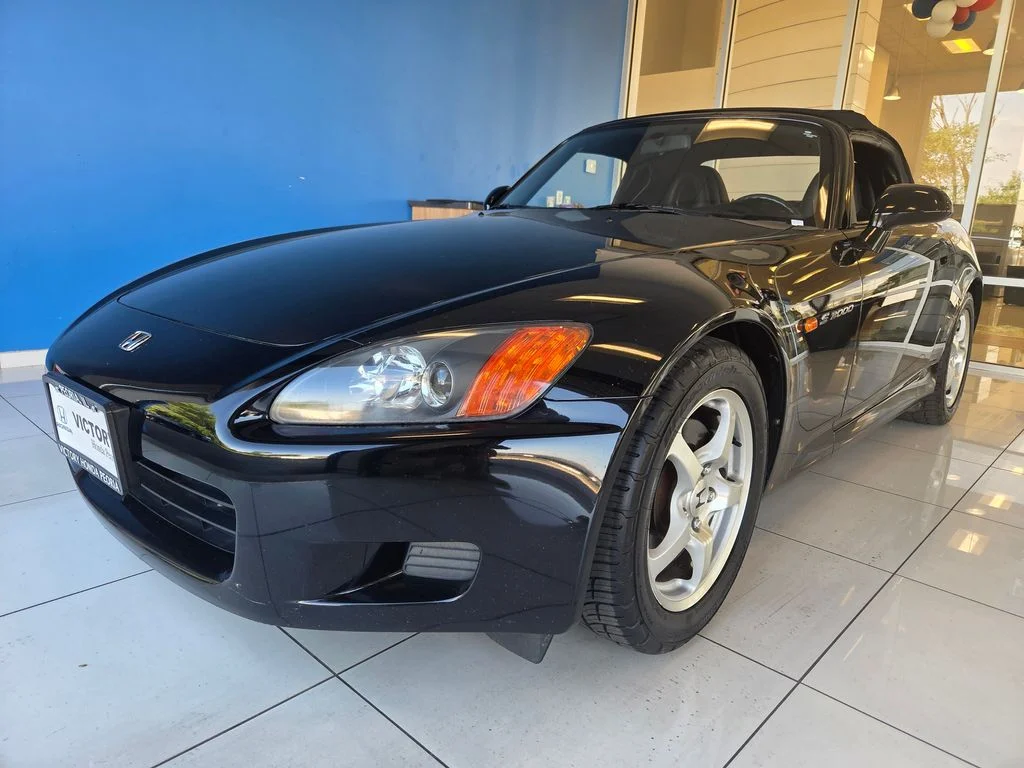 2001 Honda S2000 -'s photo