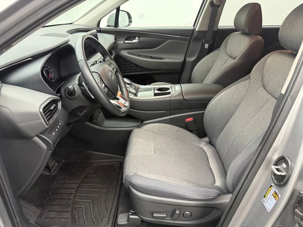 Used 2023 Silver Hyundai SEL image 23