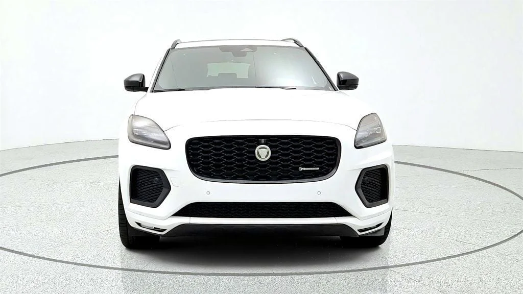 Used 2024 Fuji White Jaguar R-Dynamic SE P250 AWD w/ 20