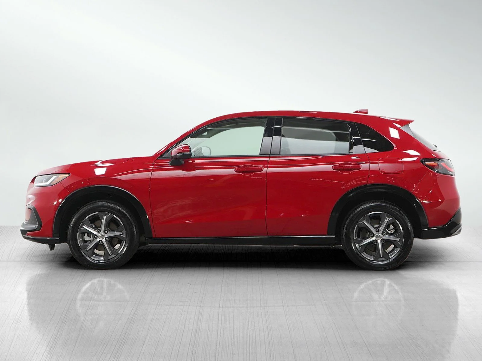 Used 2025 Honda HR-V EX-L with VIN 3CZRZ2H78SM782634 for sale in Burnsville, Minnesota
