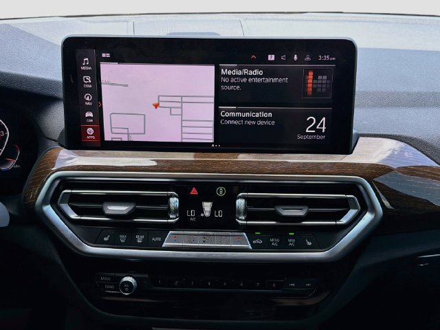 Used 2022 Dark Graphite Metallic BMW sDrive30i image 28