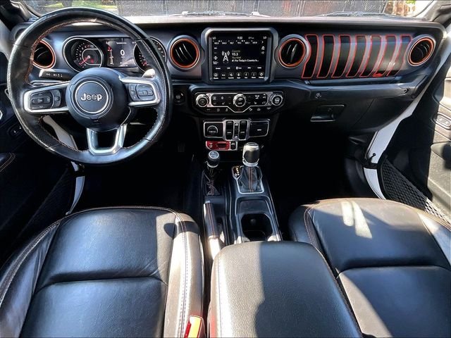 Used 2020 White Jeep Mojave image 16