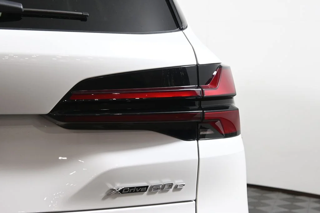 Used 2026 White BMW xDrive50e image 13