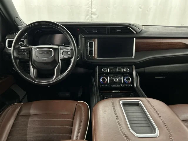2023 GMC Yukon Denali Ultimate - Photo 24