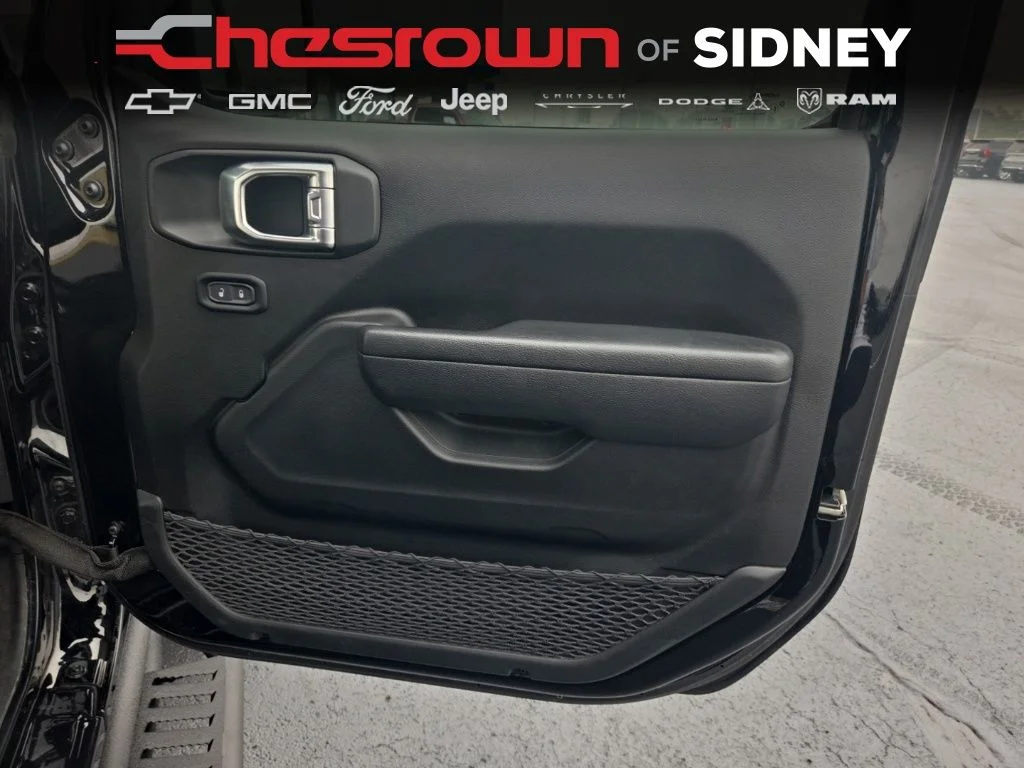 Used 2024 Black Jeep Sport S image 17