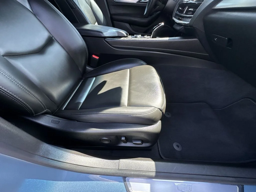Used 2023 Black Cadillac Luxury image 28