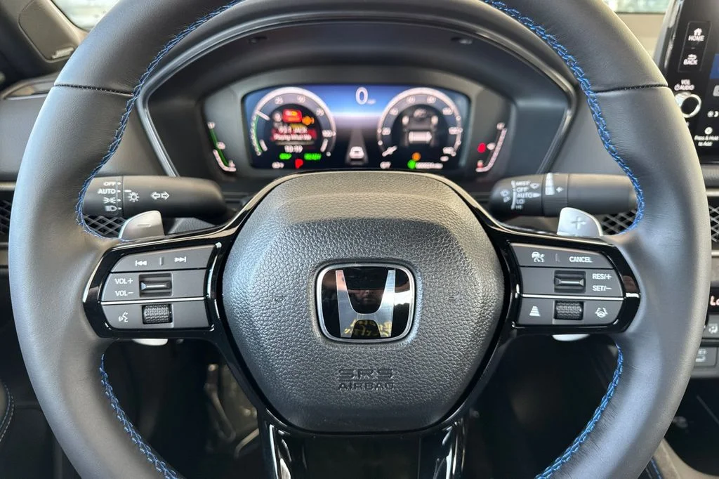 New 2026 Rallye Red Honda  image 24