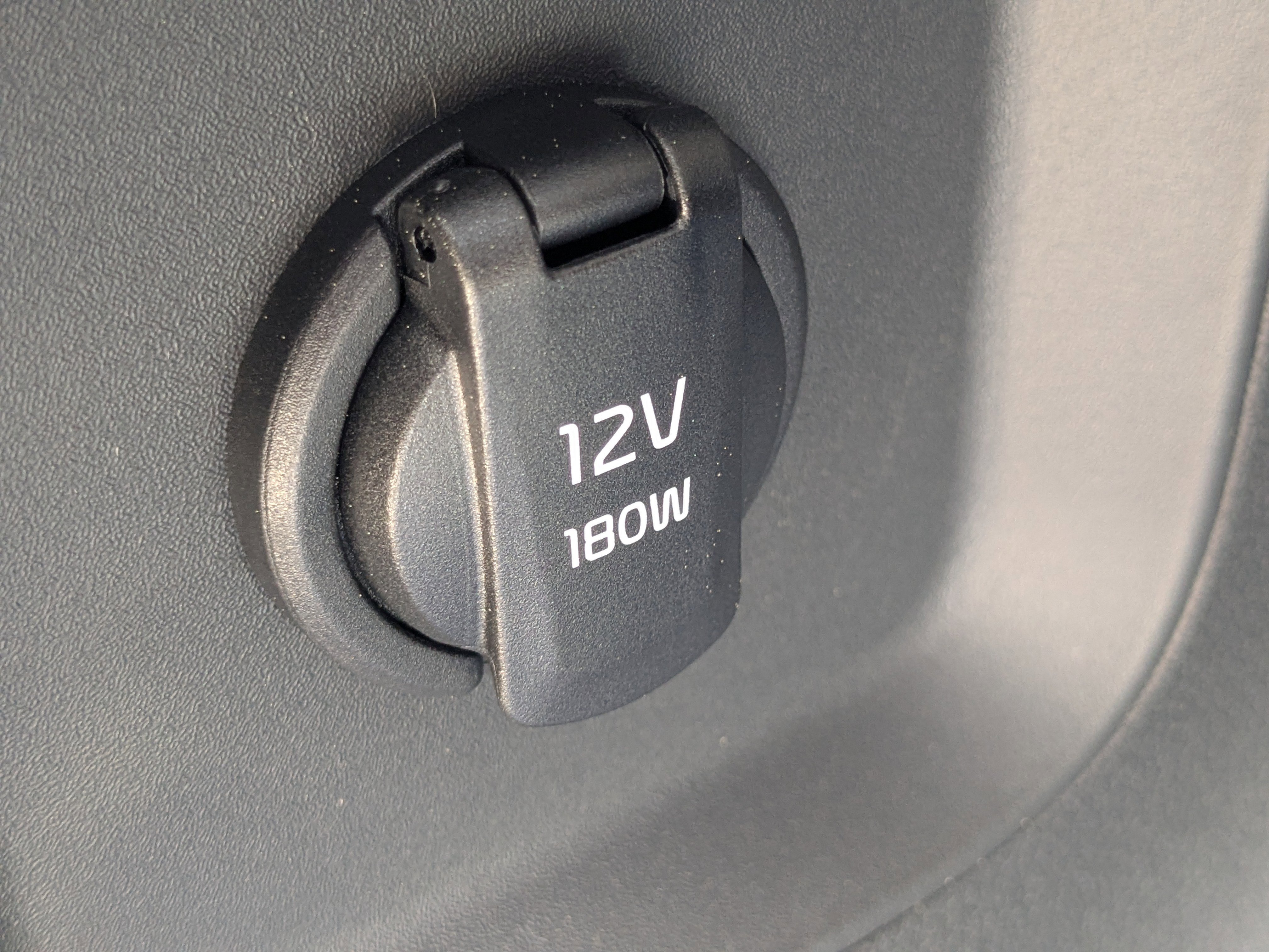New 2026 Gravity Gray Kia SX Prestige image 15