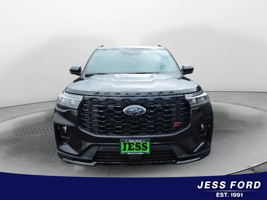 New 2026 Agate Black Metallic Ford ST image 8