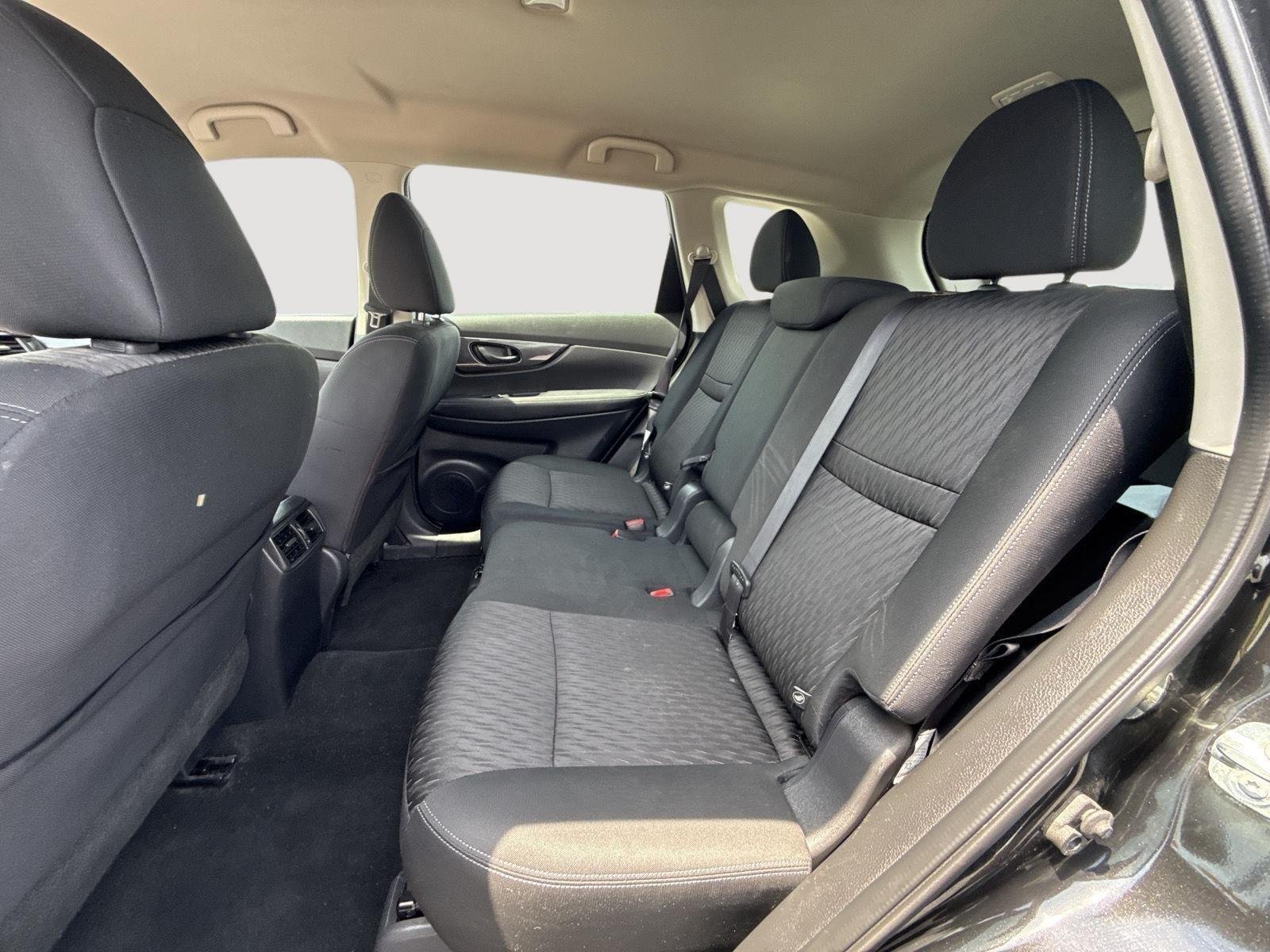 Used 2020 Magnetic Black Pearl Nissan S image 25