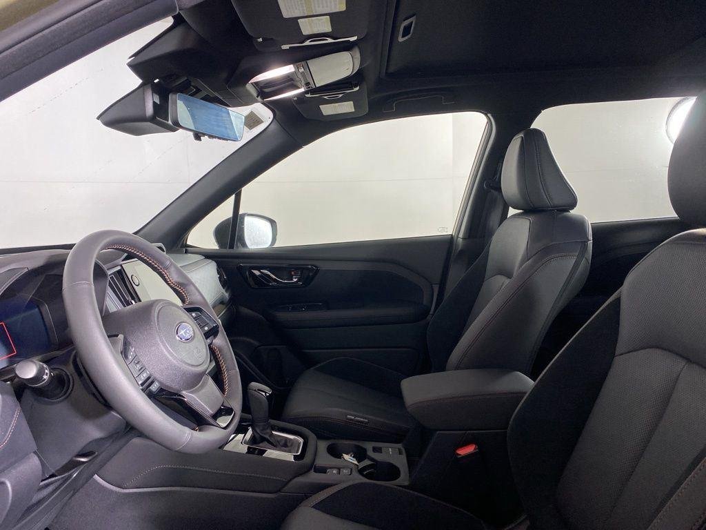 New 2025 Crystal Black Silica Subaru Touring image 15