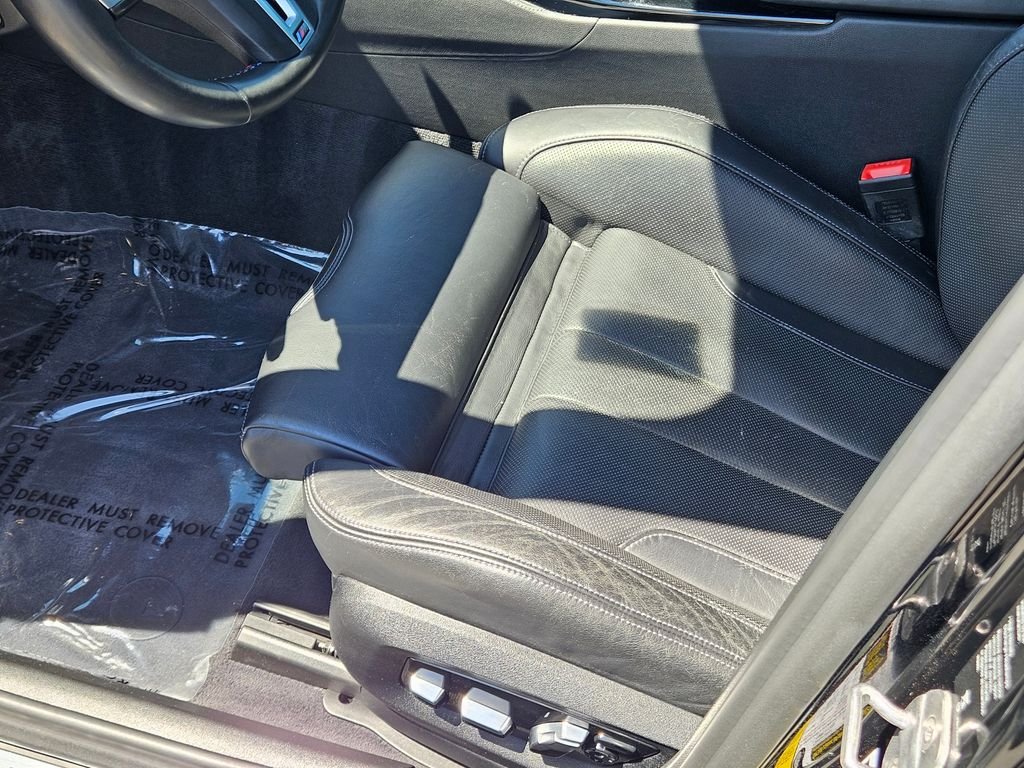 Used 2020 Black Sapphire Metallic BMW Base image 38
