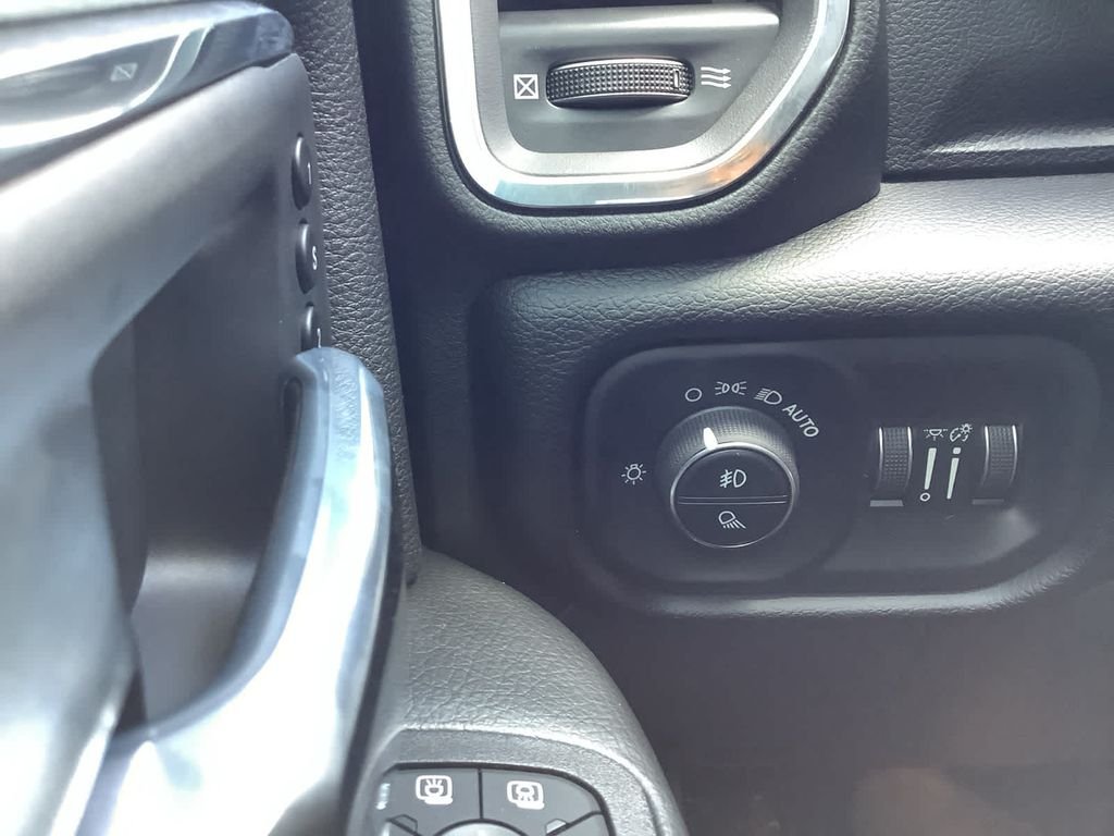 2025 RAM 2500 Laramie - Photo 12