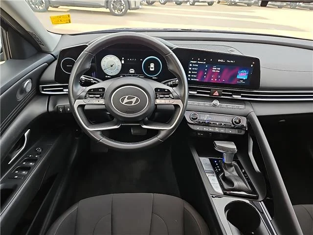 Used 2025 Intense Blue Hyundai SEL Convenience (IVT) image 7