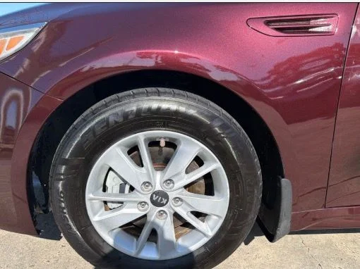 Used 2018 Purple Kia LX image 10