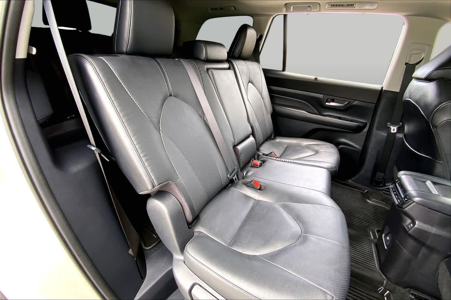 Used 2024 Coastal Cream Toyota Limited image 19