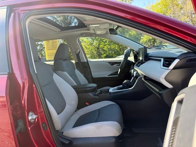 Used 2021 Pearl Toyota XLE image 24