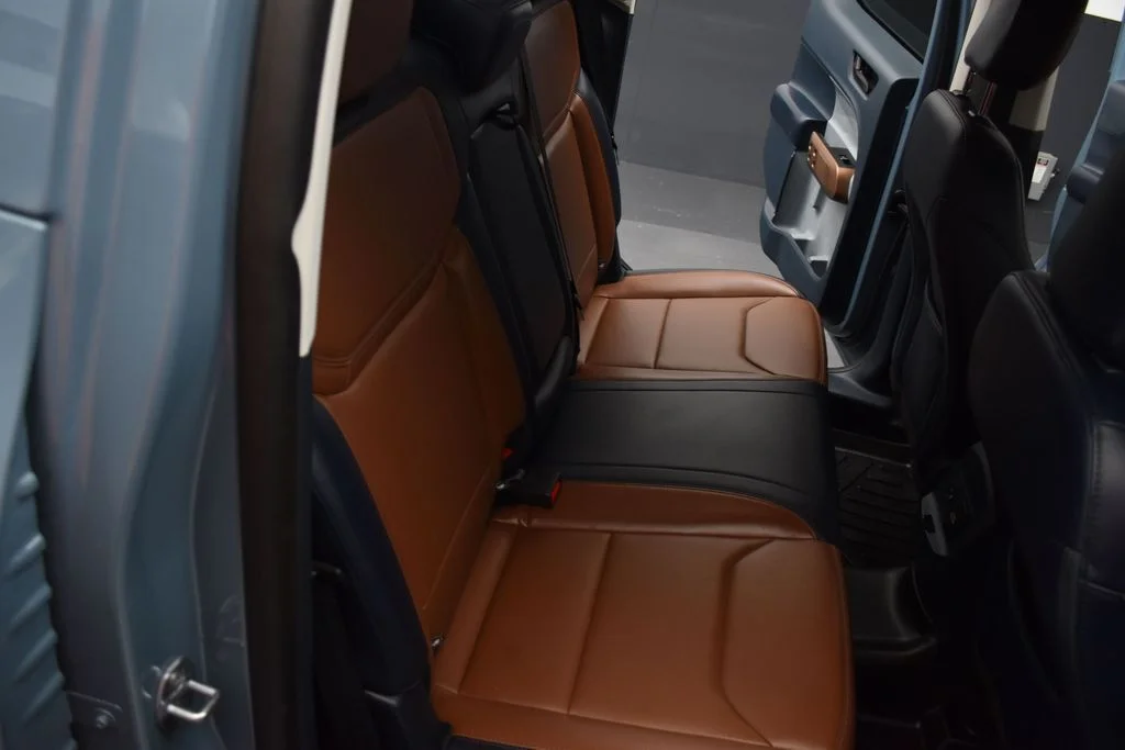 Used 2022 Blue Ford Lariat image 22
