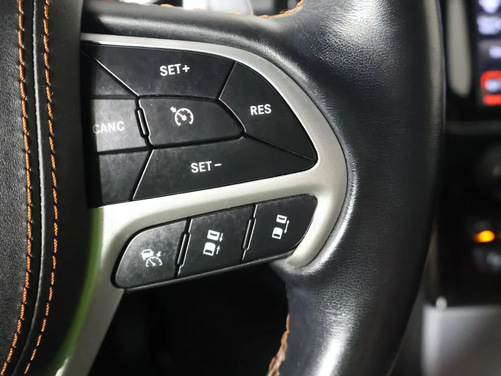 Used 2020 Black Jeep Summit image 44