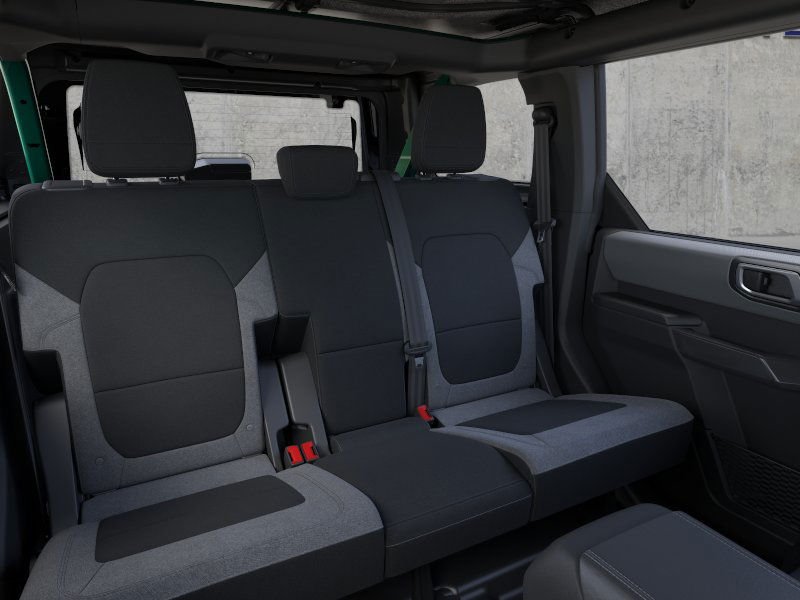 2025 Ford Bronco 4-Door Base - Photo 38