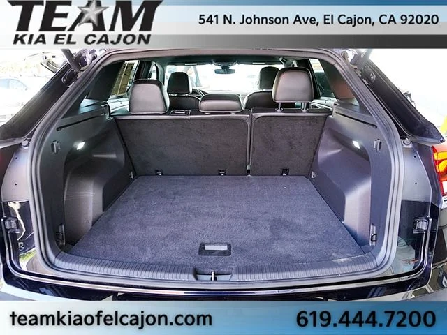 Used 2024  Volkswagen 2.0T SE w/Technology image 13