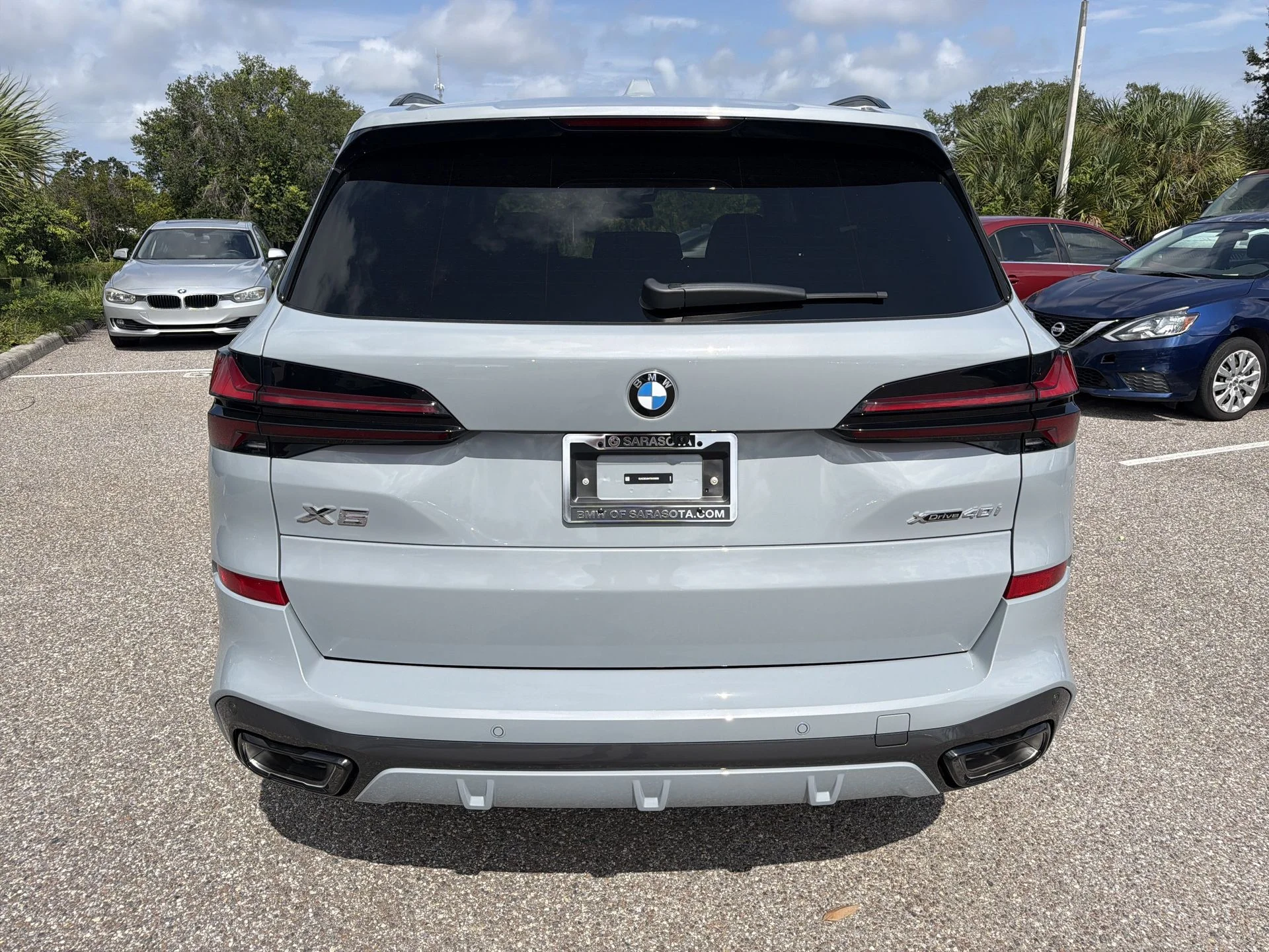 New 2026 Brooklyn Grey Metallic BMW xDrive40i image 5