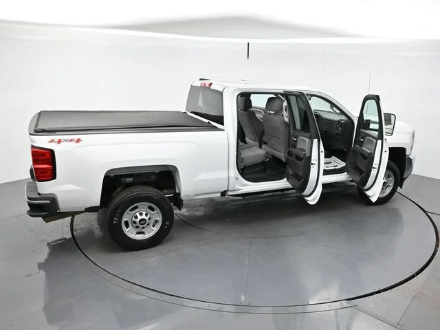 Used 2016 SUMMIT WHITE Chevrolet Work Truck image 40