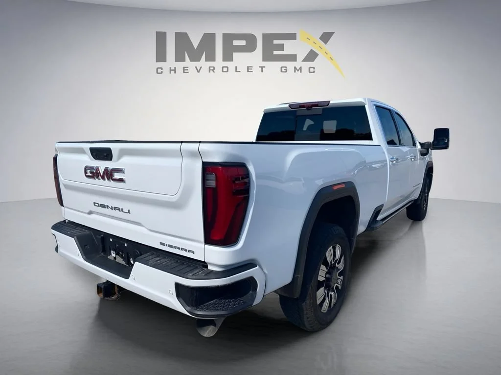 Used 2024 Summit White GMC Denali image 5