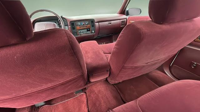 Used 1996 White Chevrolet Classic image 20