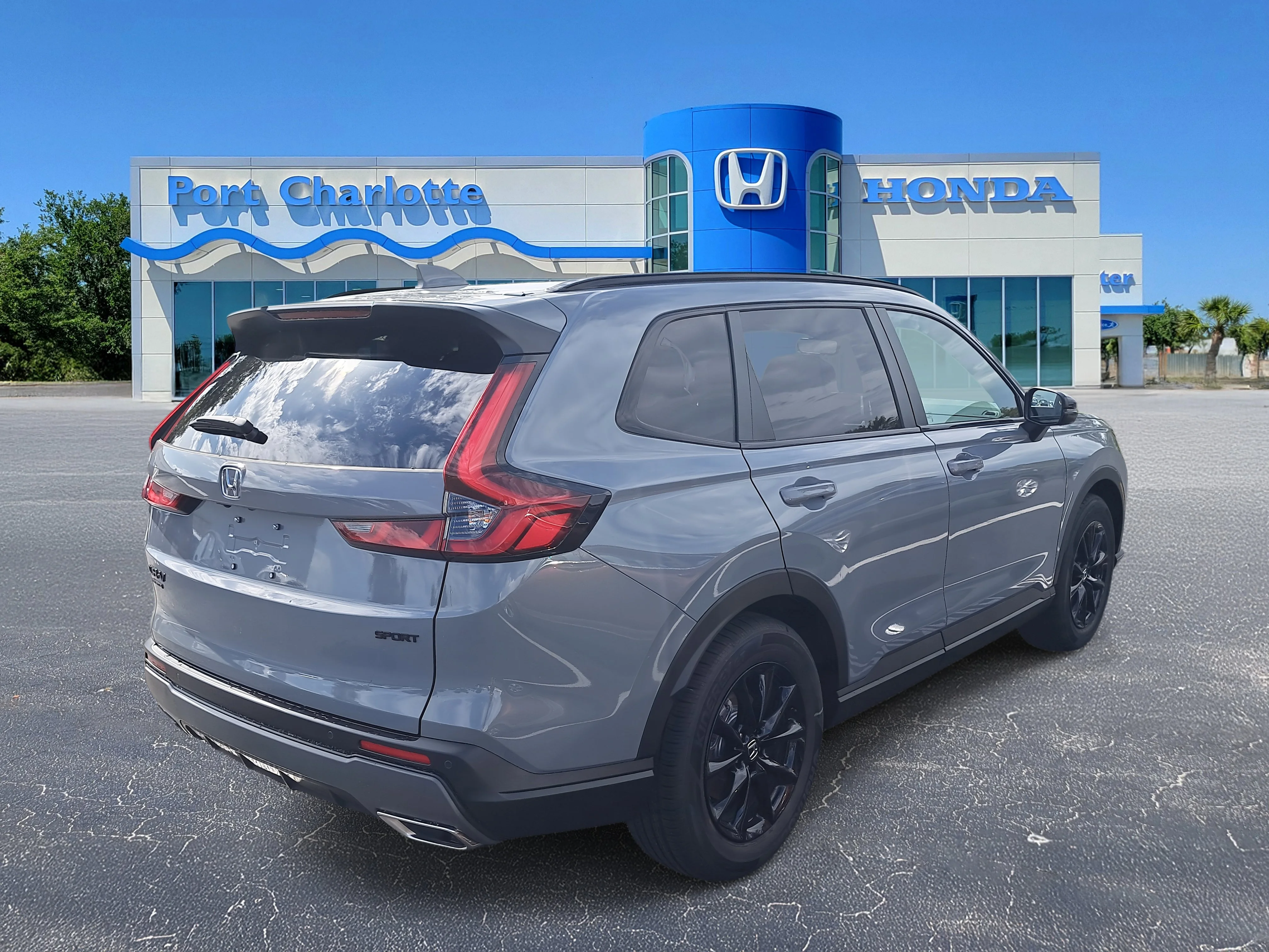 New 2026 Urban Gray Pearl Honda Sport-L image 4