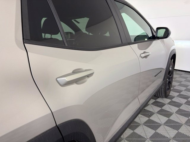 New 2027 Riverstone Metallic GMC Elevation image 9