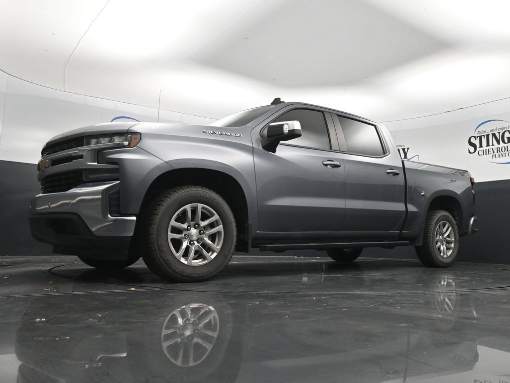 Used 2019 SATIN STEEL METALLIC Chevrolet LT image 28